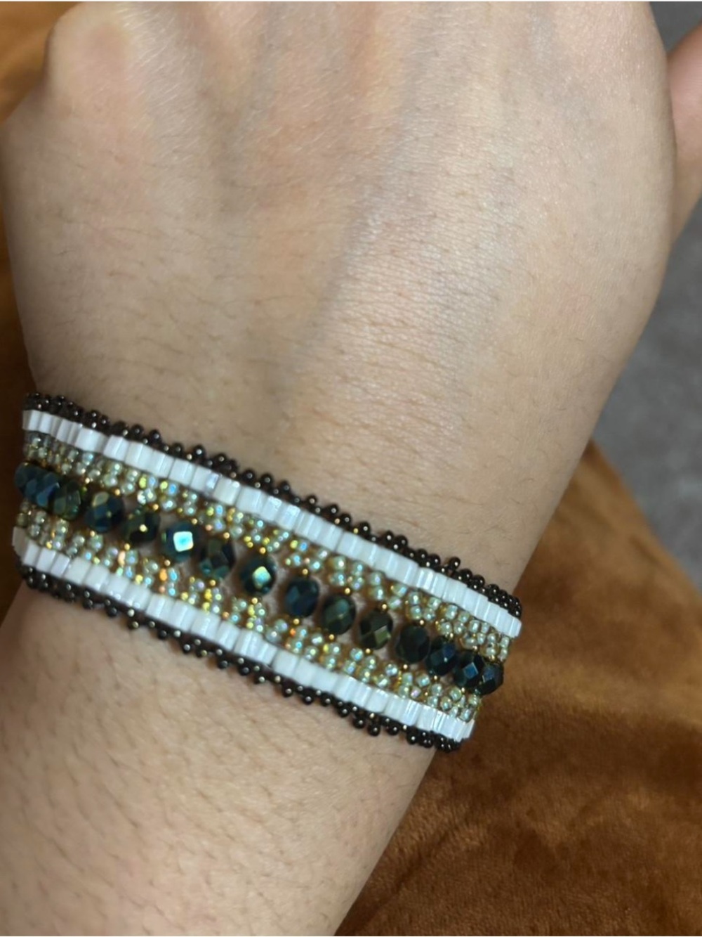 Handcrafted White and Gold Beaded Bracelet with Black Accent